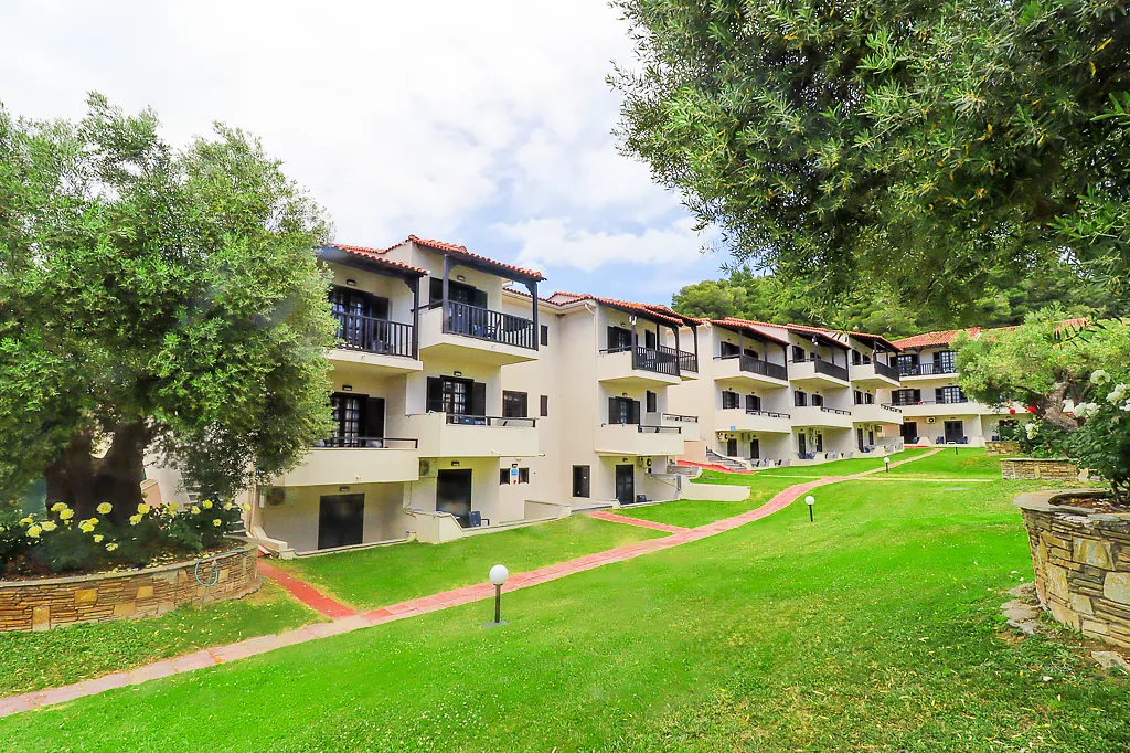 bellagio memory travel all inclusive hotel (16).jpg