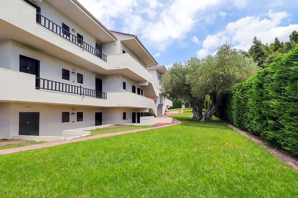 bellagio memory travel all inclusive hotel (20).jpg