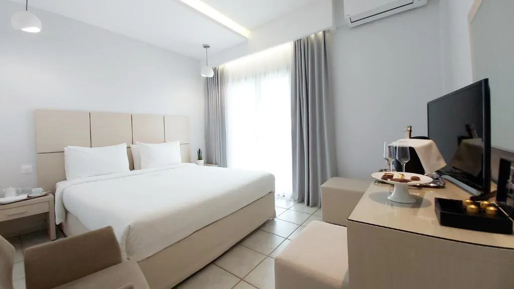 Akrogiali Exclusive Polihrono memory travel (14).jpg