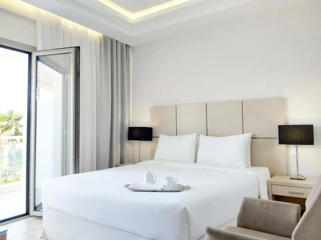 Akrogiali Exclusive Polihrono memory travel (15).jpg